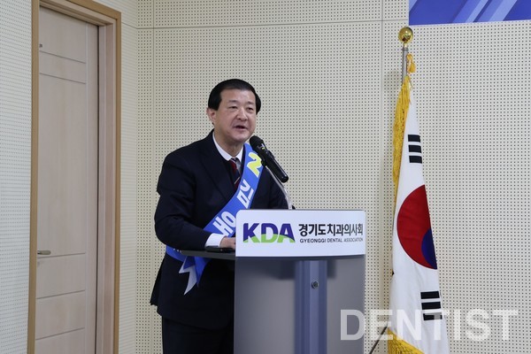 ▲ 기호 2번 김욱 회장 후보