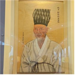 ▲ 유림독립기념관에 있는 면우 곽종석 선생 상